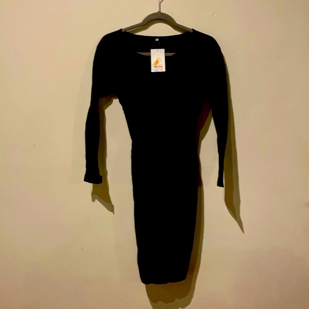 Small black dress with tie in back